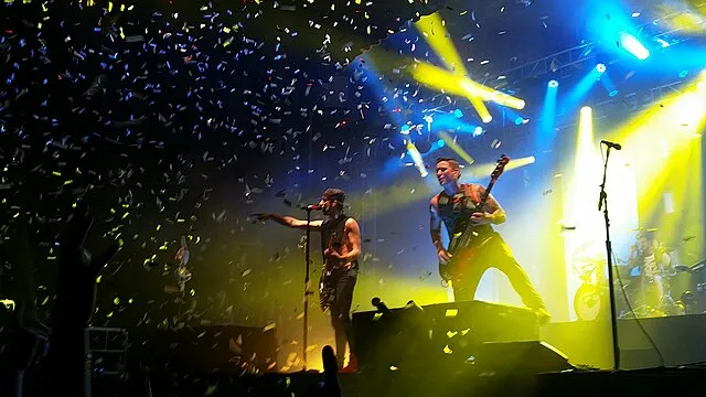 All Time Low performing in 2015 on their Future Hearts tour. Taken at the Aragon Ballroom in Chicago, Illinois.
