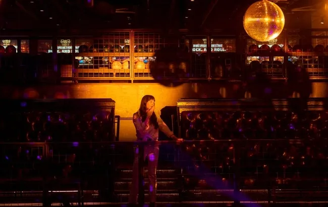 Madi Diaz blows a kiss to a fan while standing for a portrait at Brooklyn Bowl in Nashville , Tenn., Friday, March 8, 2024.
